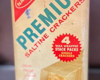 Vintage Limited-Edition Nabisco Premium Saltine Crackers Tin Can