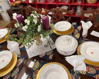 Pier One Imports Gold Chargers, Soup/Salad White Dishes, Fabric Placemats, Formal Dining Room Set Seats Eight with Two Leaves, Silk Floral Arrangement