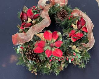 Christmas Wreath Poinsettia 