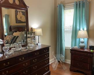 wooden dresser, tulip wall art painting, table lamp set, face mirror, jewelry box, jewelry storage, bedroom set, turquoise table lamp, contemporary acrylic stool