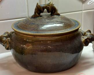 TOM HUBBELL Pottery Handled Bowl with Lid