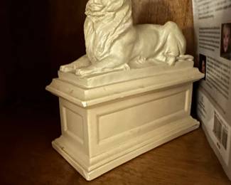 Vintage New York Public Library Lion Bookends by Alva Museum Replicas 1965