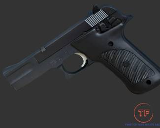 SMITH & WESSON Model 422 - .22LR