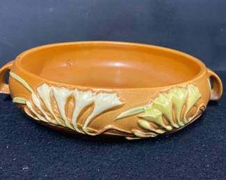 Roseville Freesia Console Bowl 465-8
