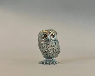 Christofle Silverplate Lumiere DArgent Owl Figurine With Onyx Eyes, France, C. 1990
