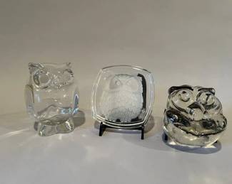 Group Of Three Owl Form Glassware Pieces
