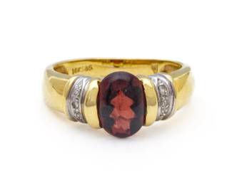 14K Yellow Gold And Cabochon Oval Garnet Ring, Size 7 4g 2 pcs
