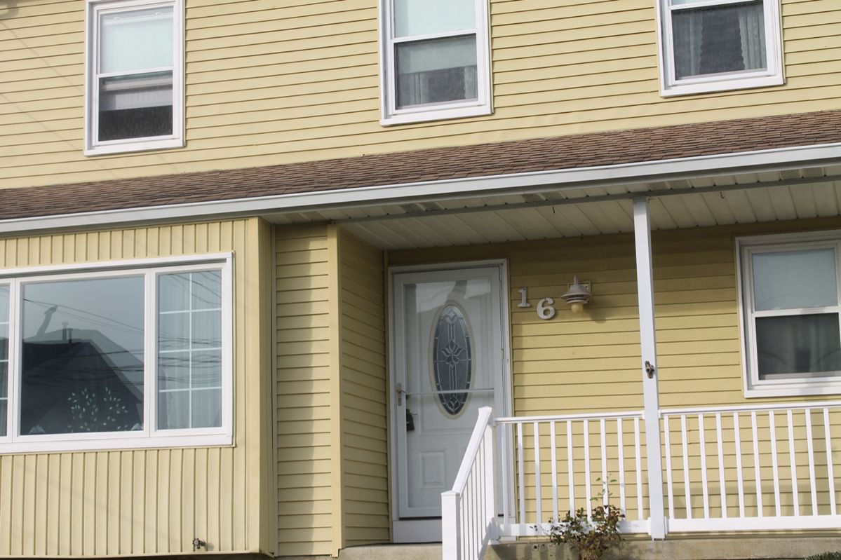 Beautiful Brigantine Blue Moon Estate Sale starts on 11/10/2023