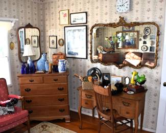 Start Front Bedroom Close Up Photos