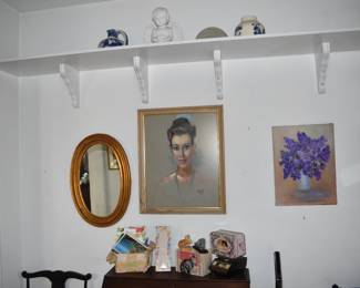 Start Primary Closet Close Up Photos