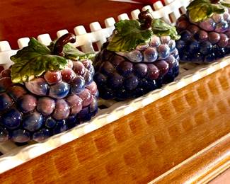 Ceramic Grape servers in ceramic basket