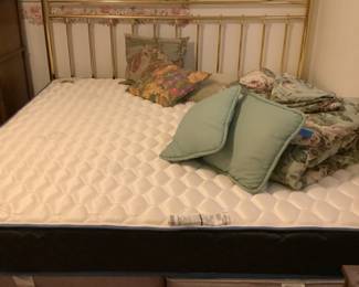 mattress has sold headboard still available