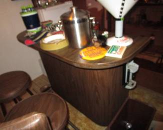 1960's Mid Century Modern Bar with 2 bar stools