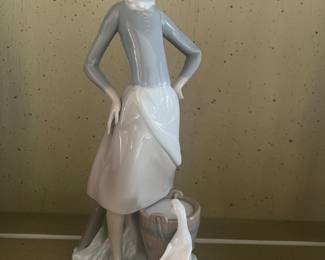 Llardo Milk Maid With Goose