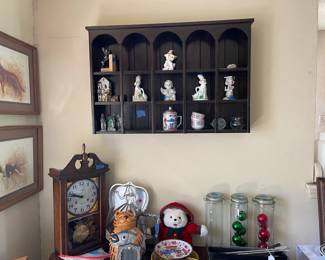 Curio cabinet, figurines
