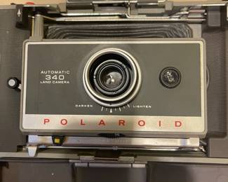 Polaroid 340 automatic instant camera - vintage