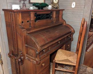 Pump Organ Desk