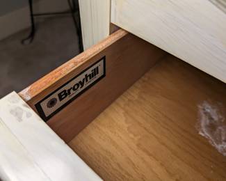 Broyhill Nightstand
