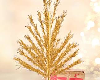 4 ft Gold Aluminum Christmas Tree w/ Box