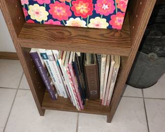 Items Located In The Kitchen Sitting Area
