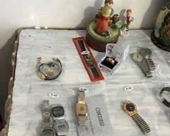 Items Located In The 3rd Bedroom ( Master)