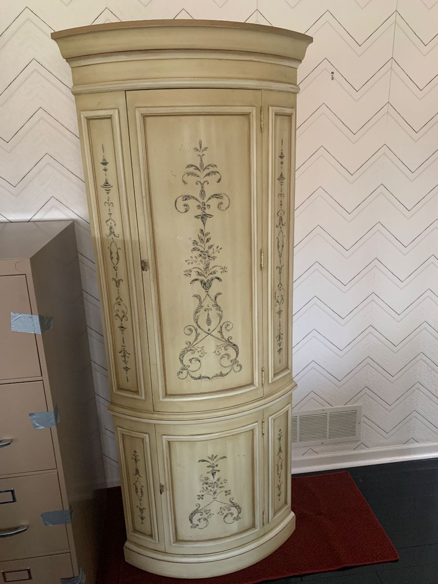 SYLVANIA ESTATE SALE in Sylvania, OH starts on 11/10/2023