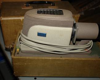 Slide projector