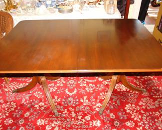 Duncan Phyfe table with additional leaf