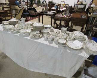 0/ 200 pcs of limoges