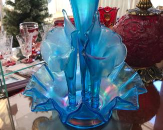 Beautiful Stretch Glass Epergne