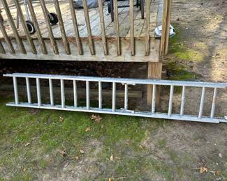 13 FOOT EXTENSION LADDER.