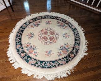 Round Area Rug