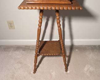 Spindle Leg Table