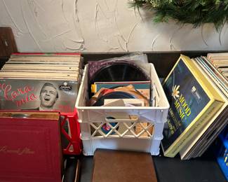Albums, 75s, 45s. All genres.