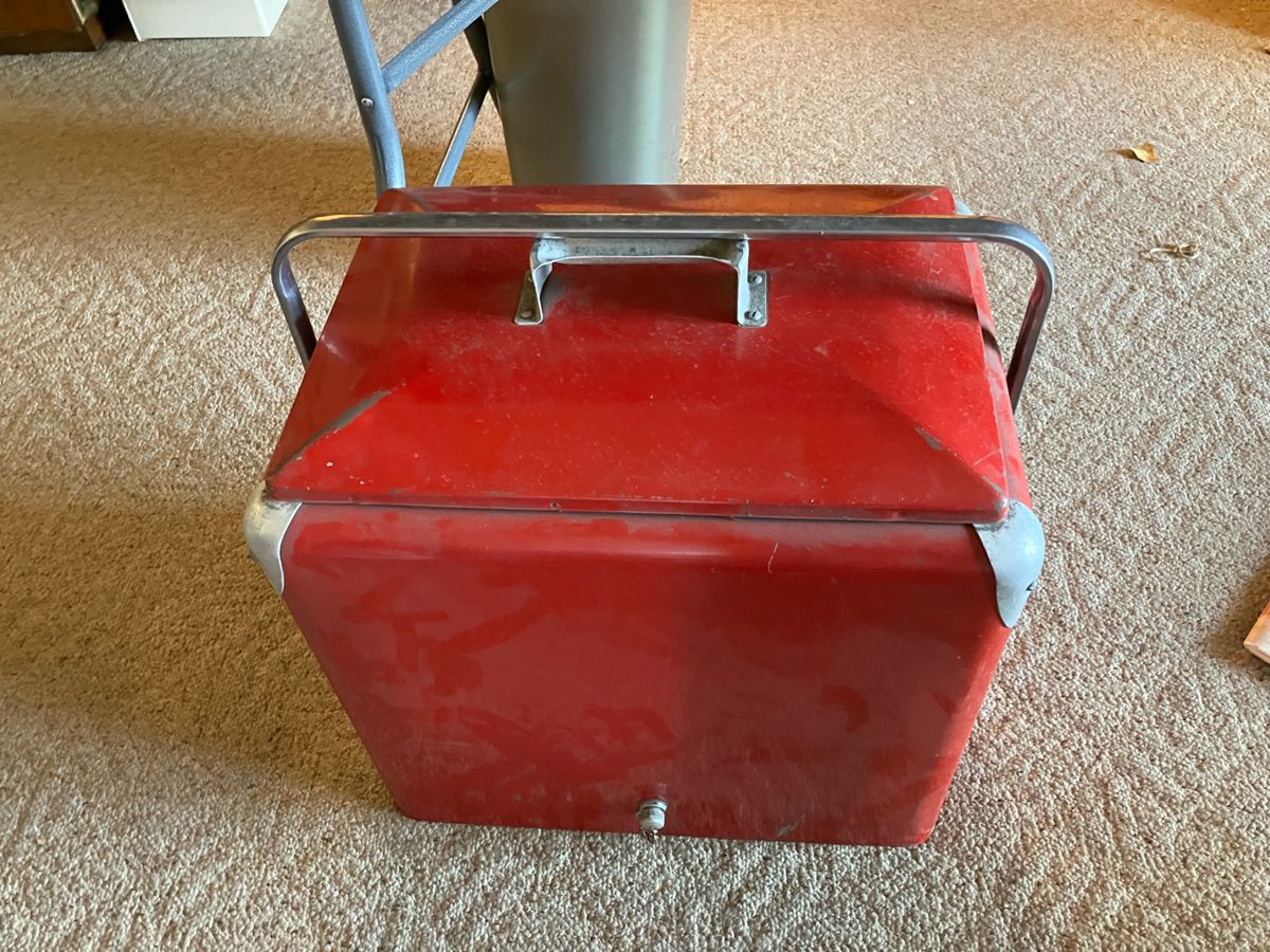 Willowbrook Estate Sale starts on 11/7/2023