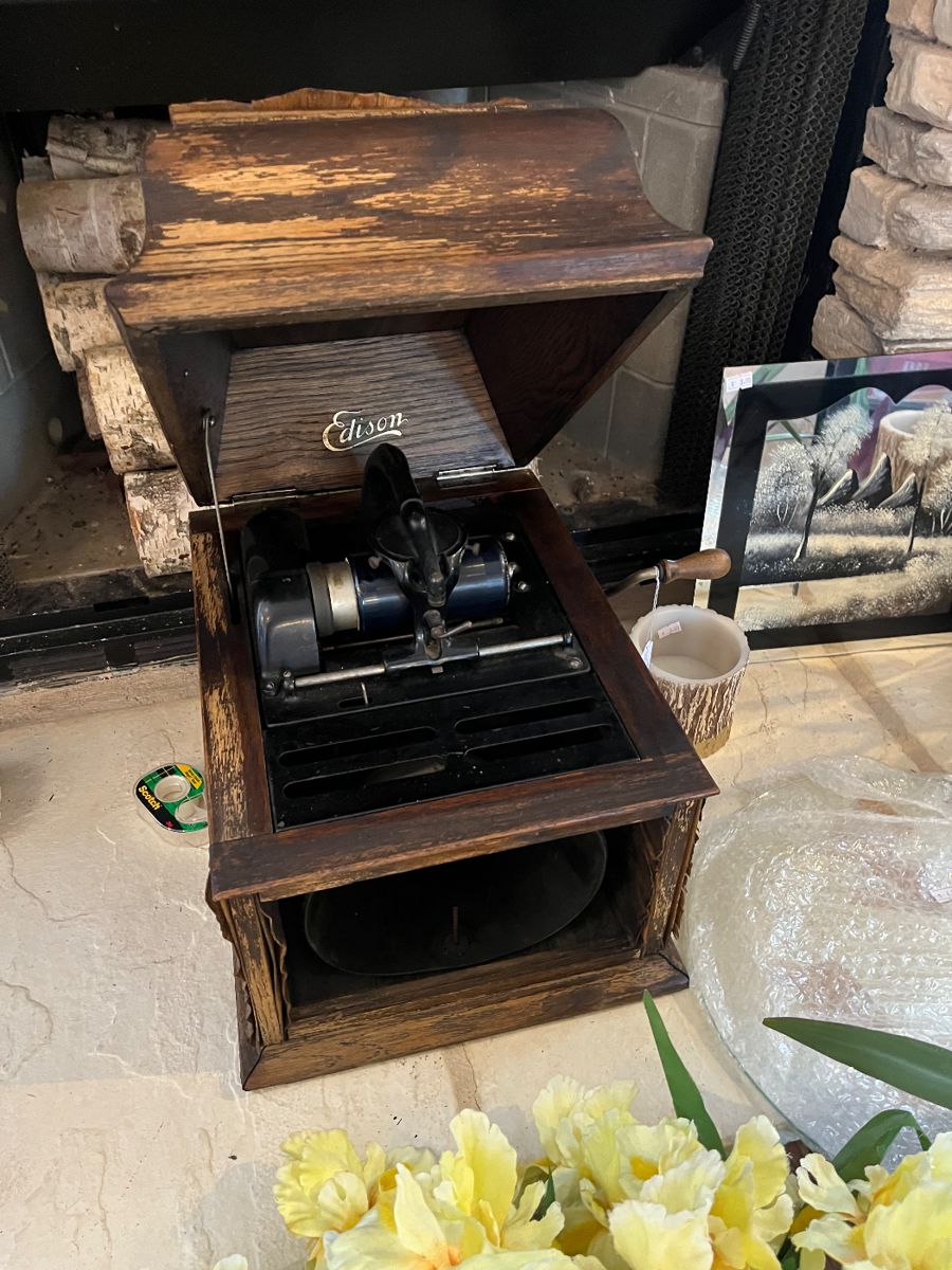 Busy Bee Monster Estate Sale in Oklahoma City, OK starts on 11/10/2023