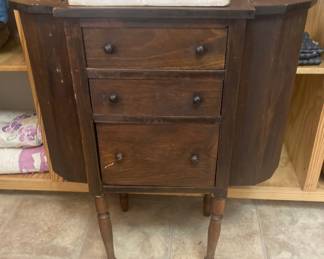 Martha Washington sewing stand