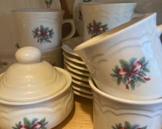 Pfaltzgraff Christmas dishes - service for six 