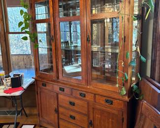 Bassett two piece light up dining hutch