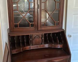 Wood brown Secretary: needs TLC
39.5”w 29”d 81”t
$150.00