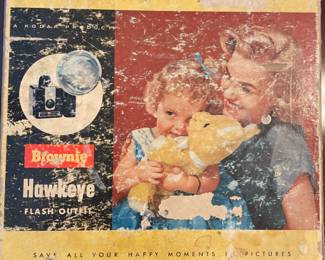 1950’s Brownie Hawkeye Flash outfit in box. $ 30.00