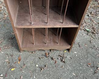 Record Cabinet : 27.5”w 14.75”d 32”t
$ 65.00