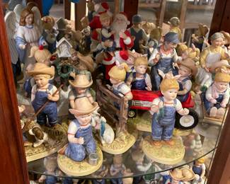 Denim Days Figurines Collectibles 
83 pieces priced separately at 1736.00.  Buy the lot 1000.00 