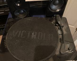 Victrola Bluetooth Stereo Turntable with 2 speakers. $80.00