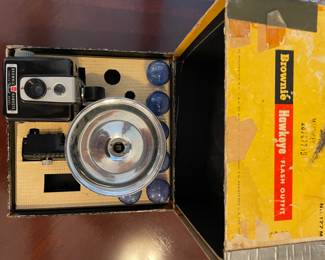 1950’s Brownie Hawkeye Flash outfit in box. $ 30.00