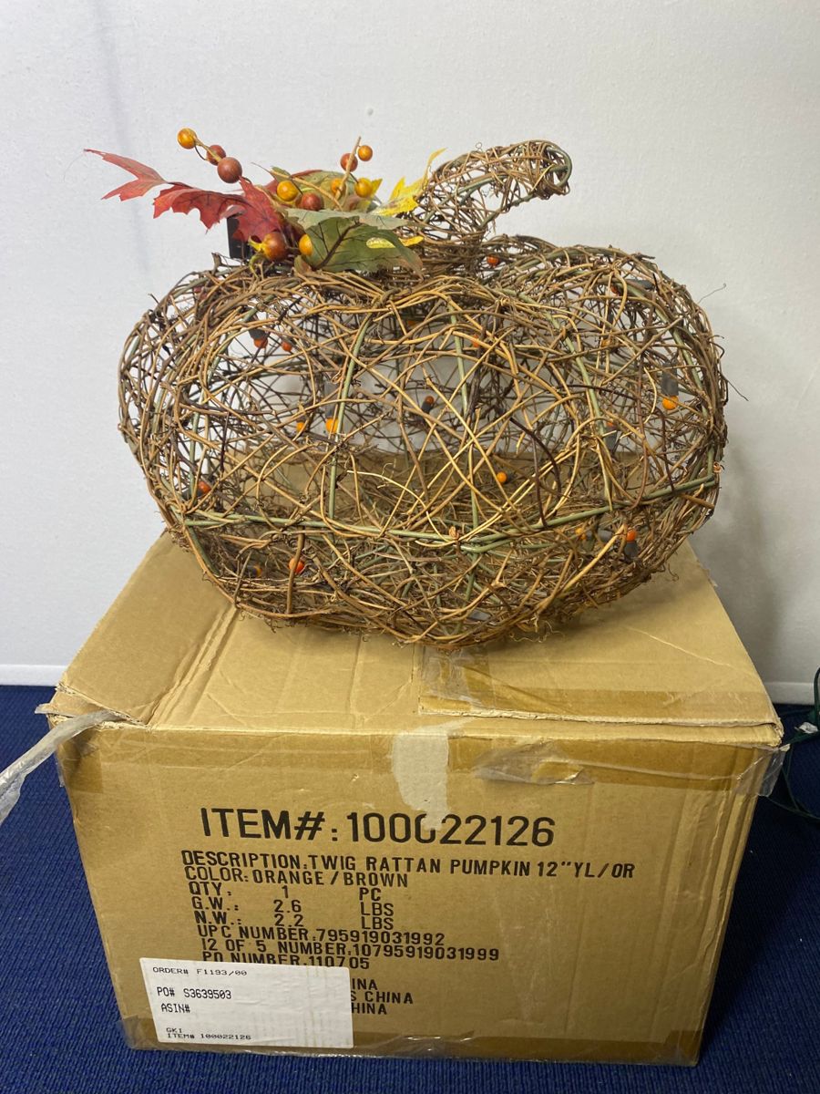 Thanksgiving, Christmas, Easter and Halloween... starts on 11/4/2023