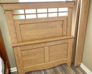 Twin Bed Headborad, Footboard and Rails.