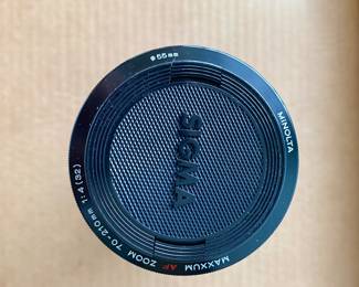 Additional photo of the Sigma Minolta Maxxum Zoom 70-210mm lens
