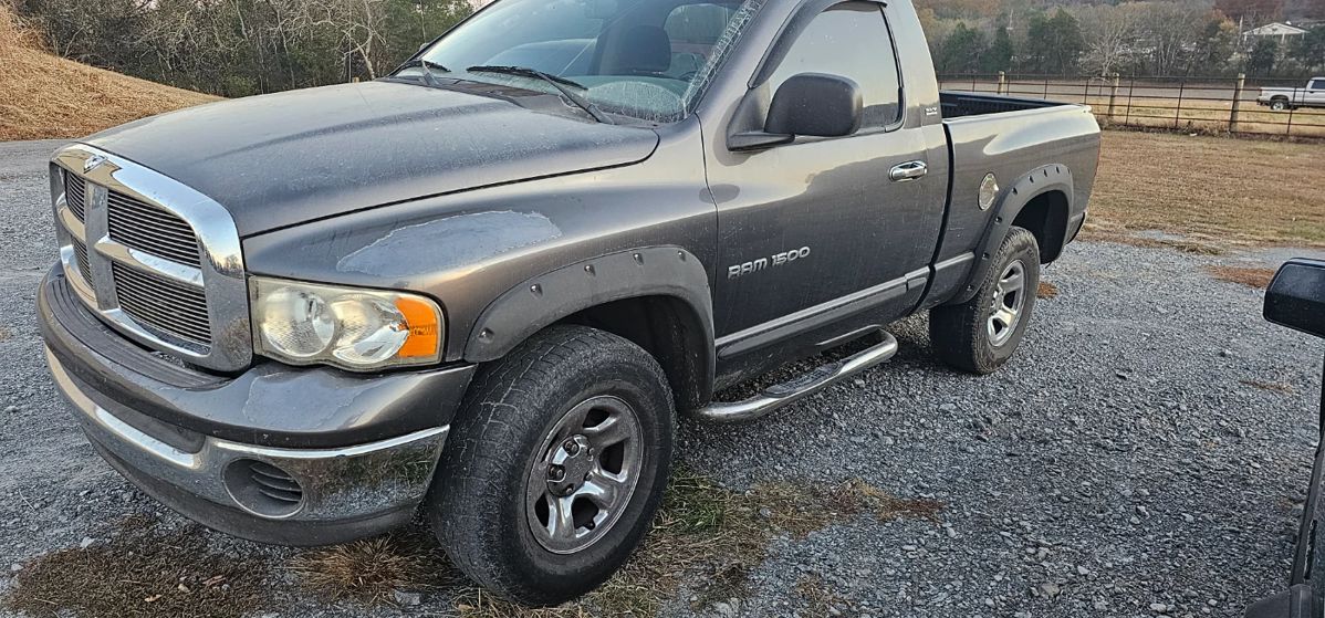 2002 DODGE RAM 1500 4X4 TRUCK