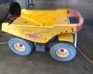 TONKA TRUCK TOY